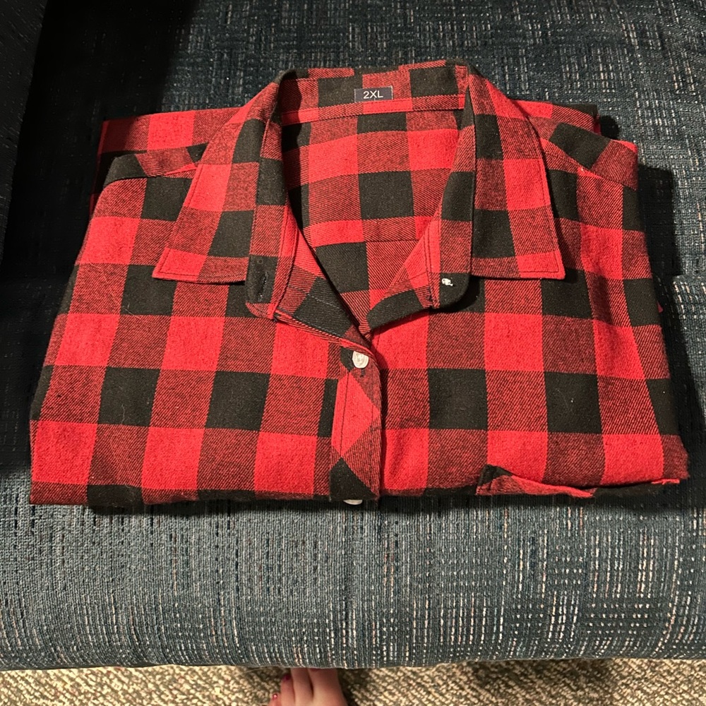PLAD BUTTON DOWN SHIRTS